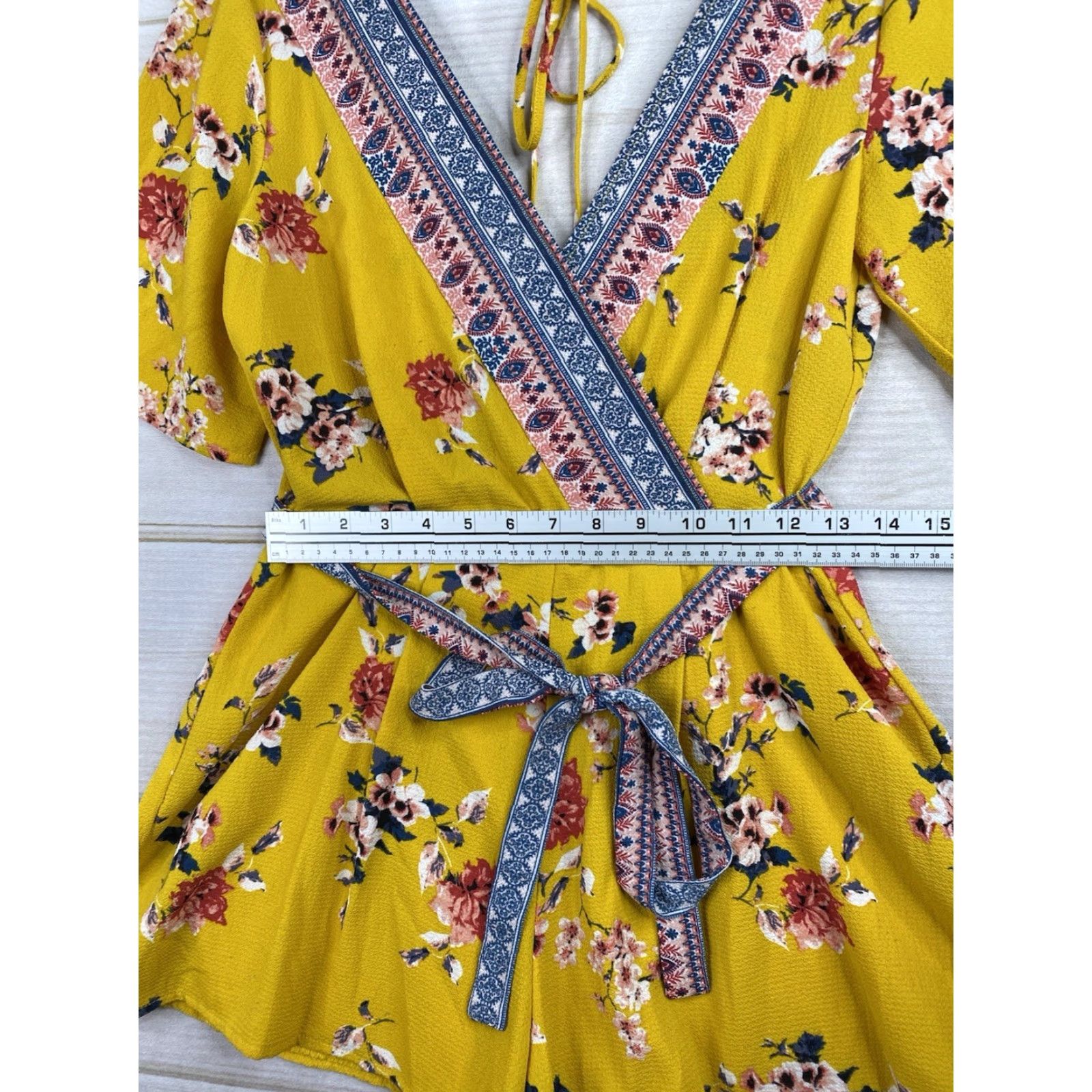 Vintage Trixxi Romper Shorts Womens S Yellow Floral Boho One-Piece Shirt? Size 28" / US 6 / IT 42 - 4 Thumbnail