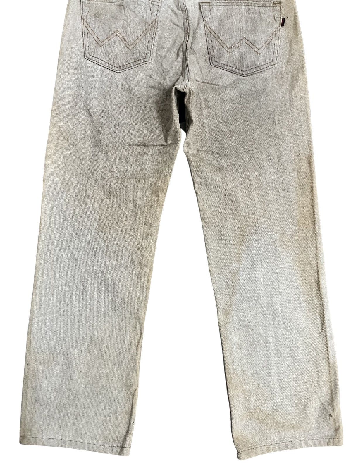 Edwin Vintage White Edwin Distressed Style jeans Size US 31 - 8 Thumbnail