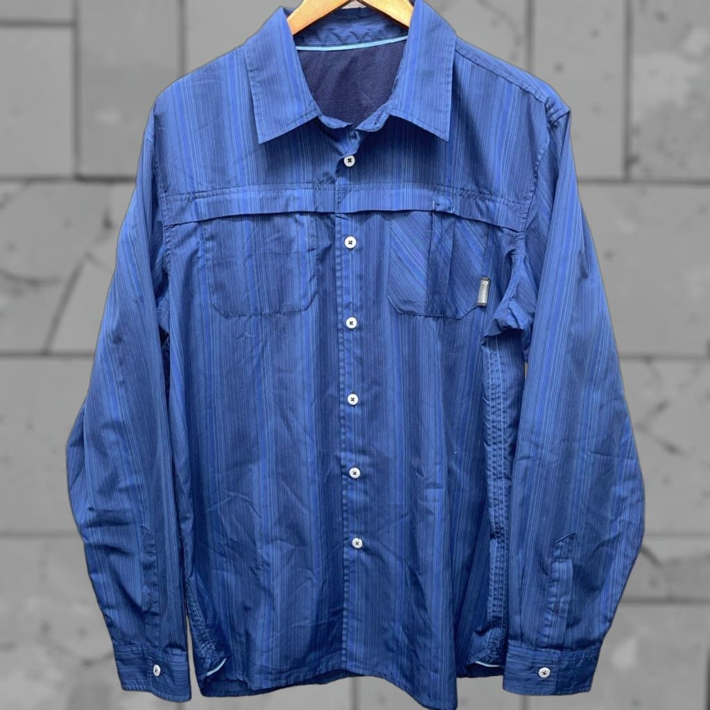 Merrell Merrell Athletic Button-Down Shirt Mens Size XL Blue Long Sleeve Vented Comfort Shirt Size US XL / EU 56 / 4 - 1 Thumbnail