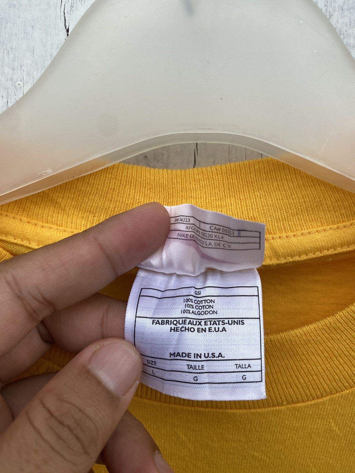 Nike Vintage Nike Madina Tees Size US L / EU 52-54 / 3 - 5 Thumbnail