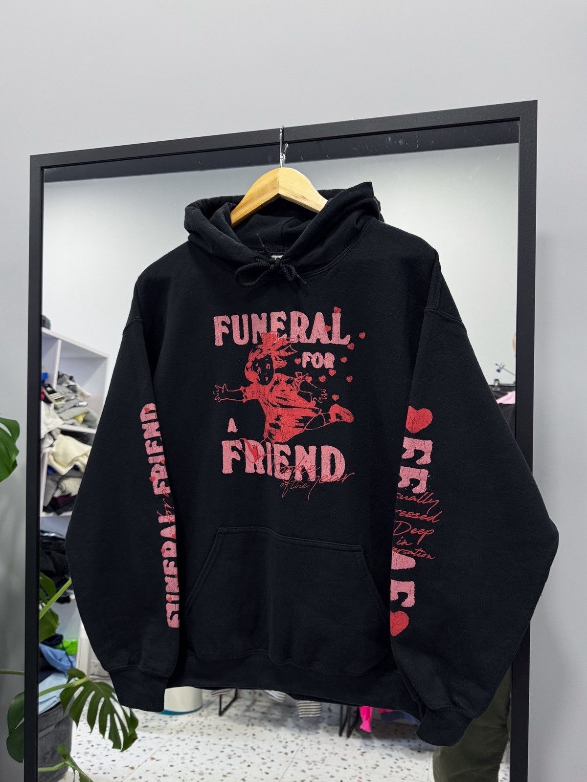 Band Tees Funeral For A Friend hoodie size L Size US L / EU 52-54 / 3 - 5 Thumbnail