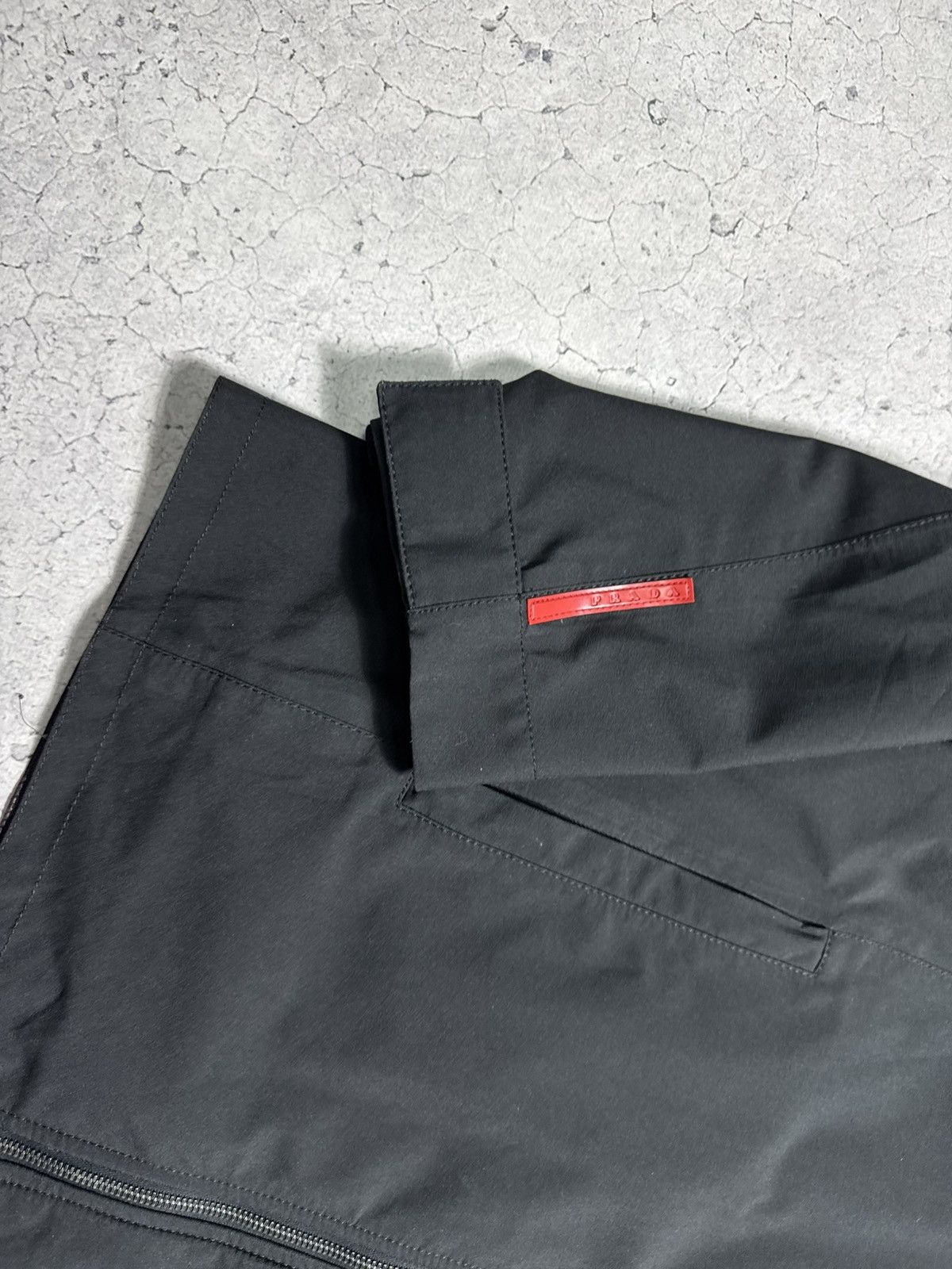 Prada Prada Red Tab Nylon Membrane Vintage Luxury Jacket Black Size US L / EU 52-54 / 3 - 2 Thumbnail