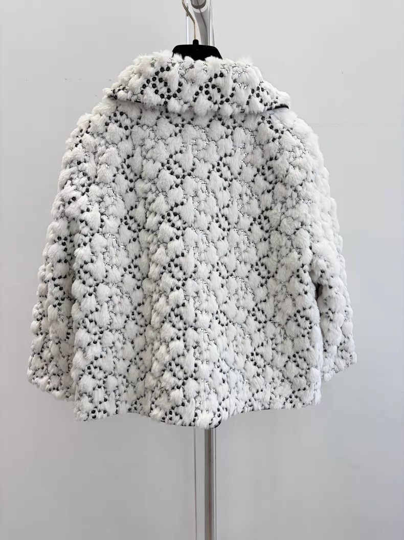 Chanel Chanel Ski series sequin plush coat Size XXS / US 00 / IT 34 - 2 Thumbnail