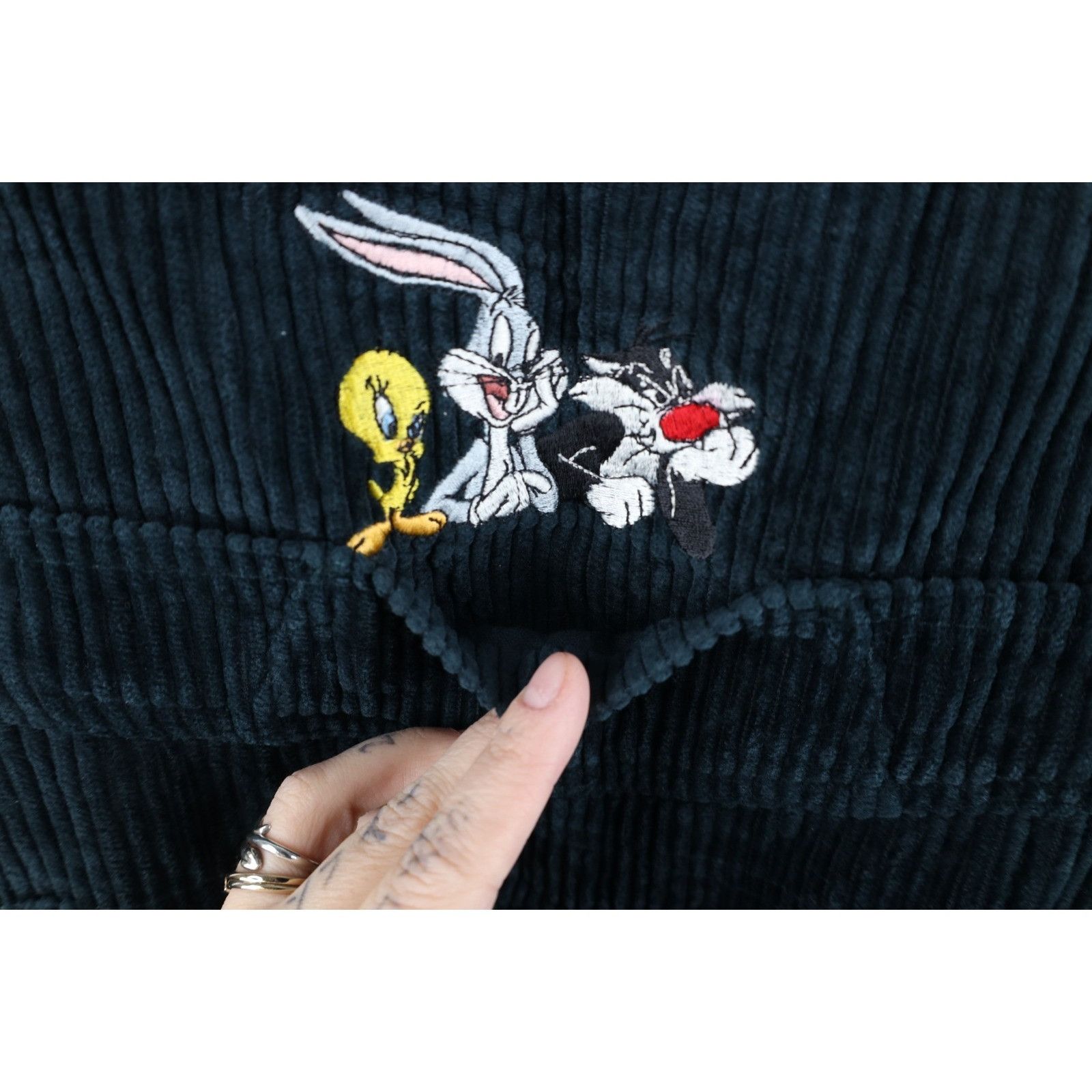 Vintage Vintage 90s Looney Tunes Faded Corduroy Overalls Size 32" / US 10 / IT 46 - 11 Thumbnail