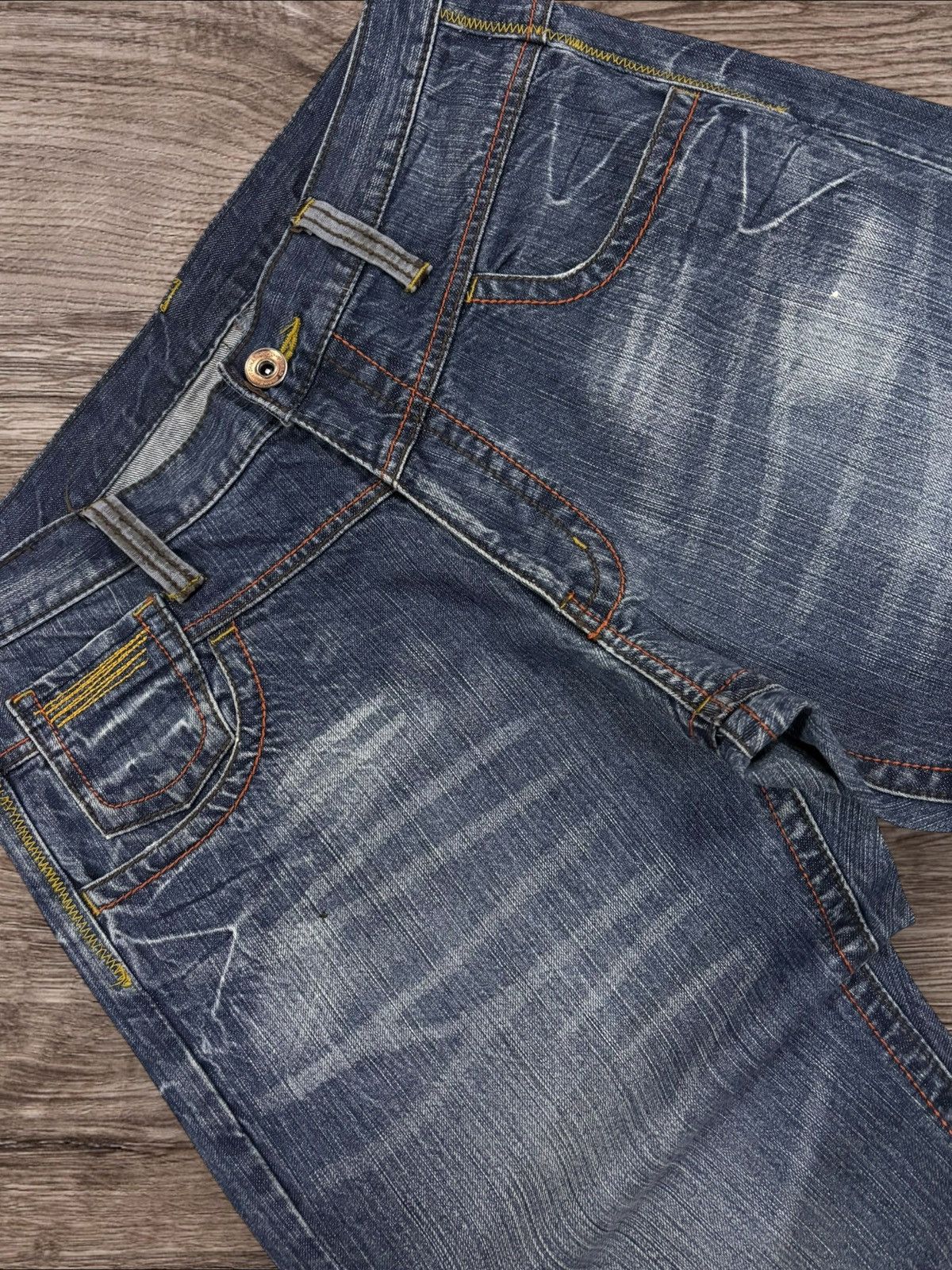 Edition Japan Y2K Japan Heavy Whisker Baggy Loose Jeans Size US 33 - 4 Thumbnail