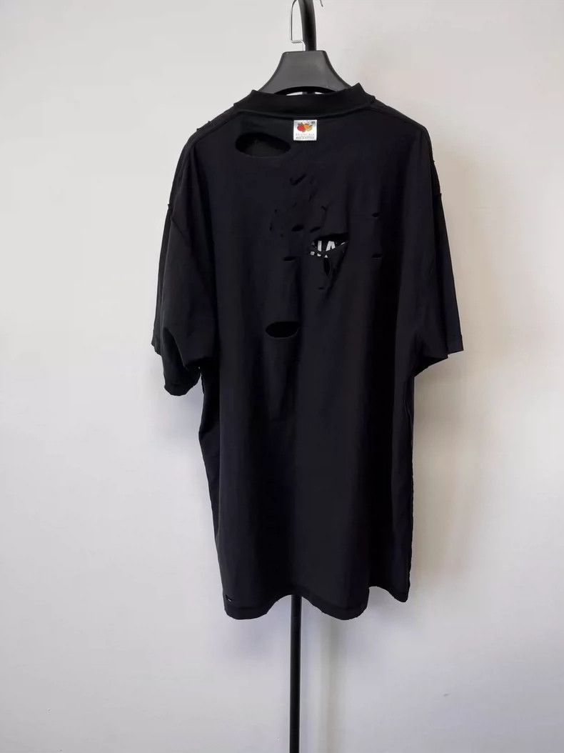 Balenciaga Balenciaga Monogrammed crewneck short sleeve T-shirt Size US M / EU 48-50 / 2 - 2 Thumbnail