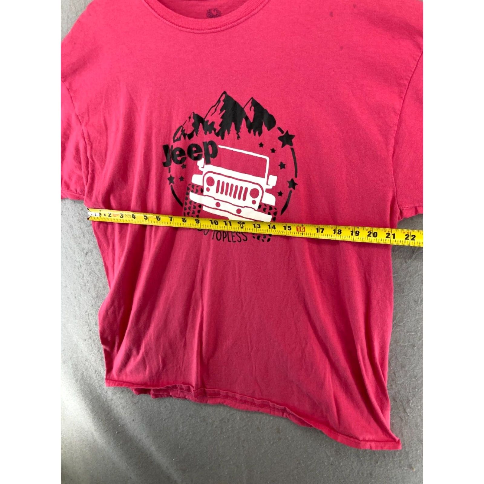 Fruit Of The Loom VINTAGE Fruit of the Loom Women's T-Shirt XL Pink Cars Casual Cotton Fall Spring Summer Size XL / US 12-14 / IT 48-50 - 2 Thumbnail