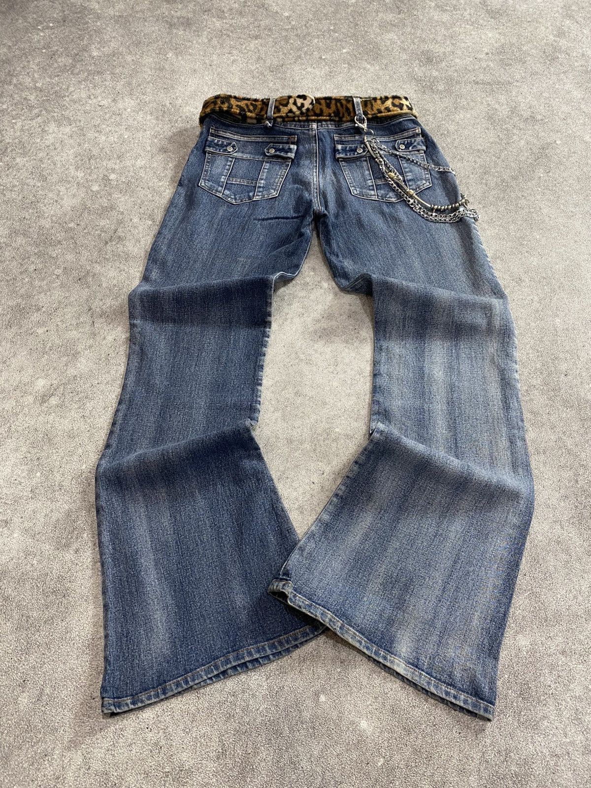 If Six Was Nine × Japanese Brand × KMRii 2000s Chap Yn Flare Jean Pant Size US 28 / EU 44 - 2 Thumbnail