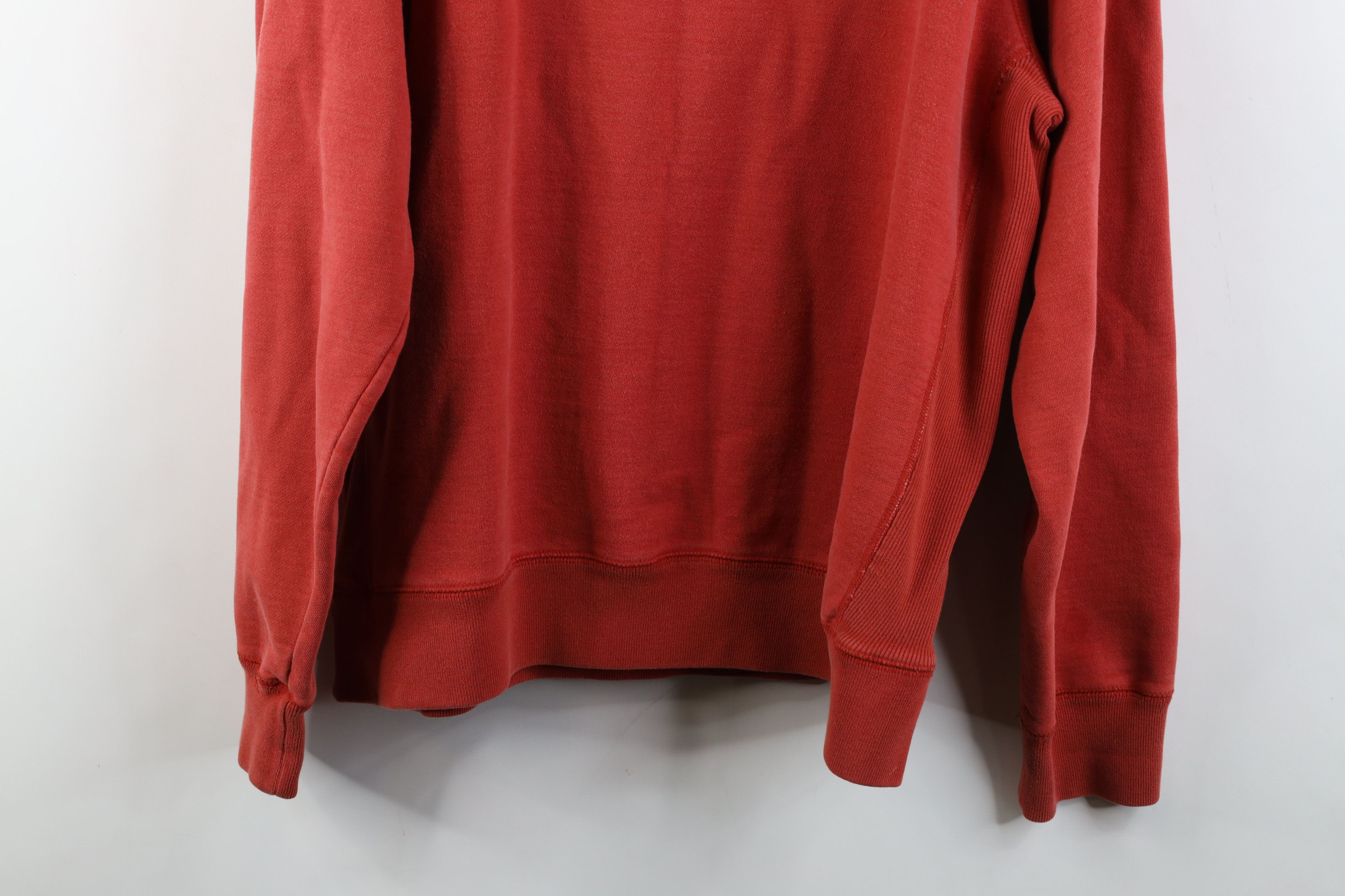 Gap Vintage 90s Y2K Gap Spell Out Heavy Crewneck Sweatshirt Red Size US XL / EU 56 / 4 - 12 Thumbnail