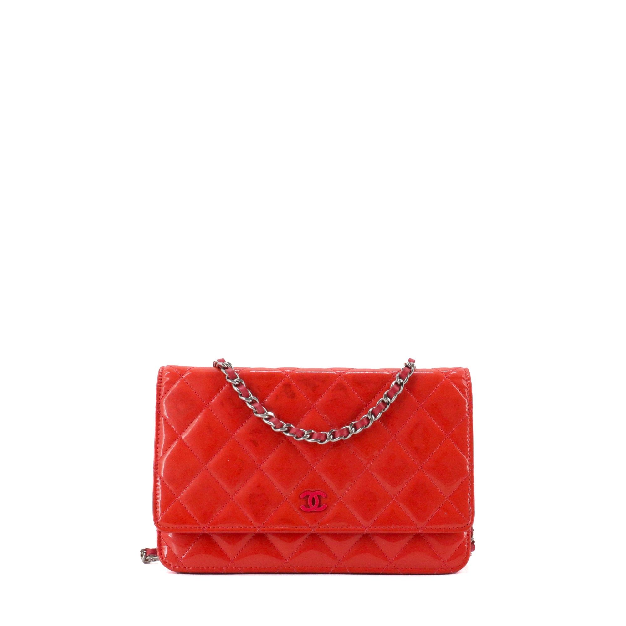 Chanel - Chanel Wallet On Chain Shoulder Bag In Pink Patent Leather in Red, Women's