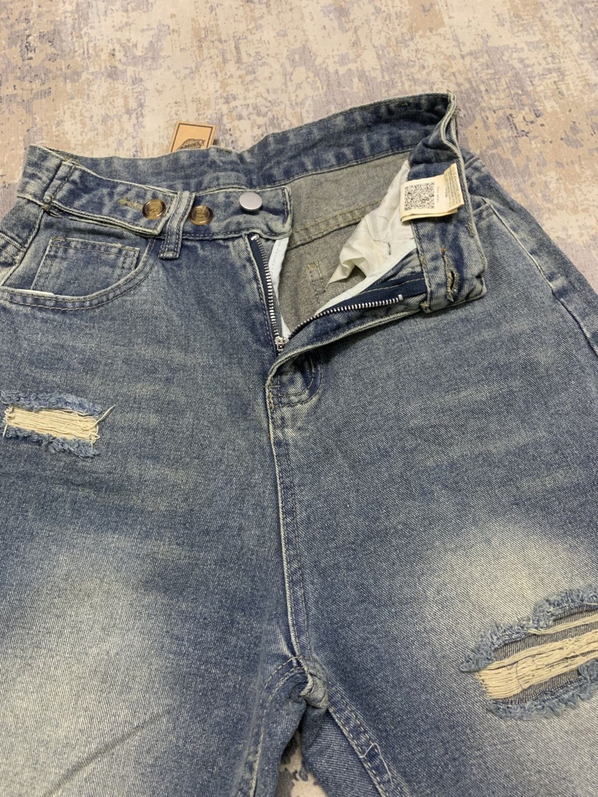 Japanese Brand Vtg Y2K Ripped Distressed Baggy Wide Leg Streetwear Jeans Size US 26 / EU 42 - 3 Thumbnail
