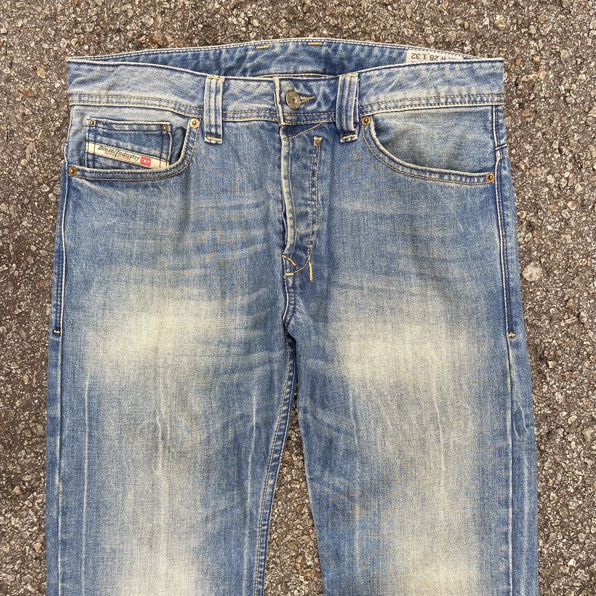 Diesel × Japanese Brand Vintage Diesel Safado Denim Blue Wash Slim Straight Jeans Size US 29 - 3 Thumbnail