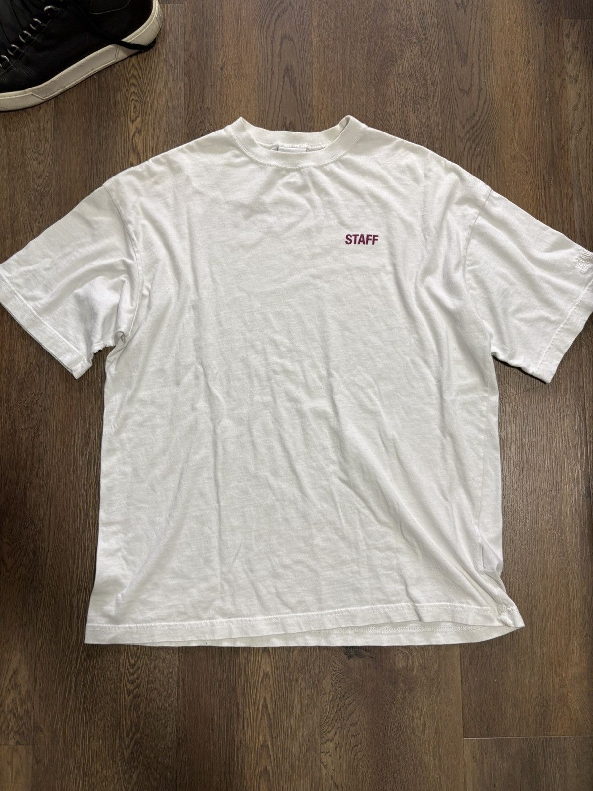 Vetements Vetements 2018 Staff White Tee Shirt Size US XS / EU 42 / 0 - 1 Thumbnail