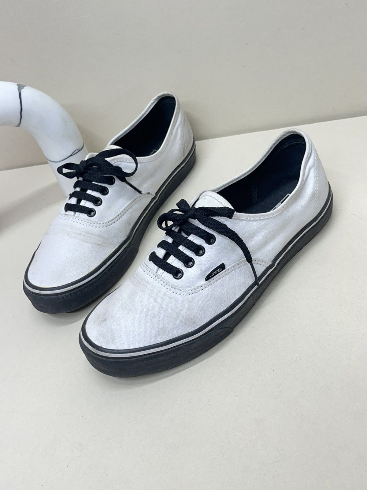 Vans Vans Authentic lace up Men size 11 Size US 11 / EU 44 - 9 Thumbnail
