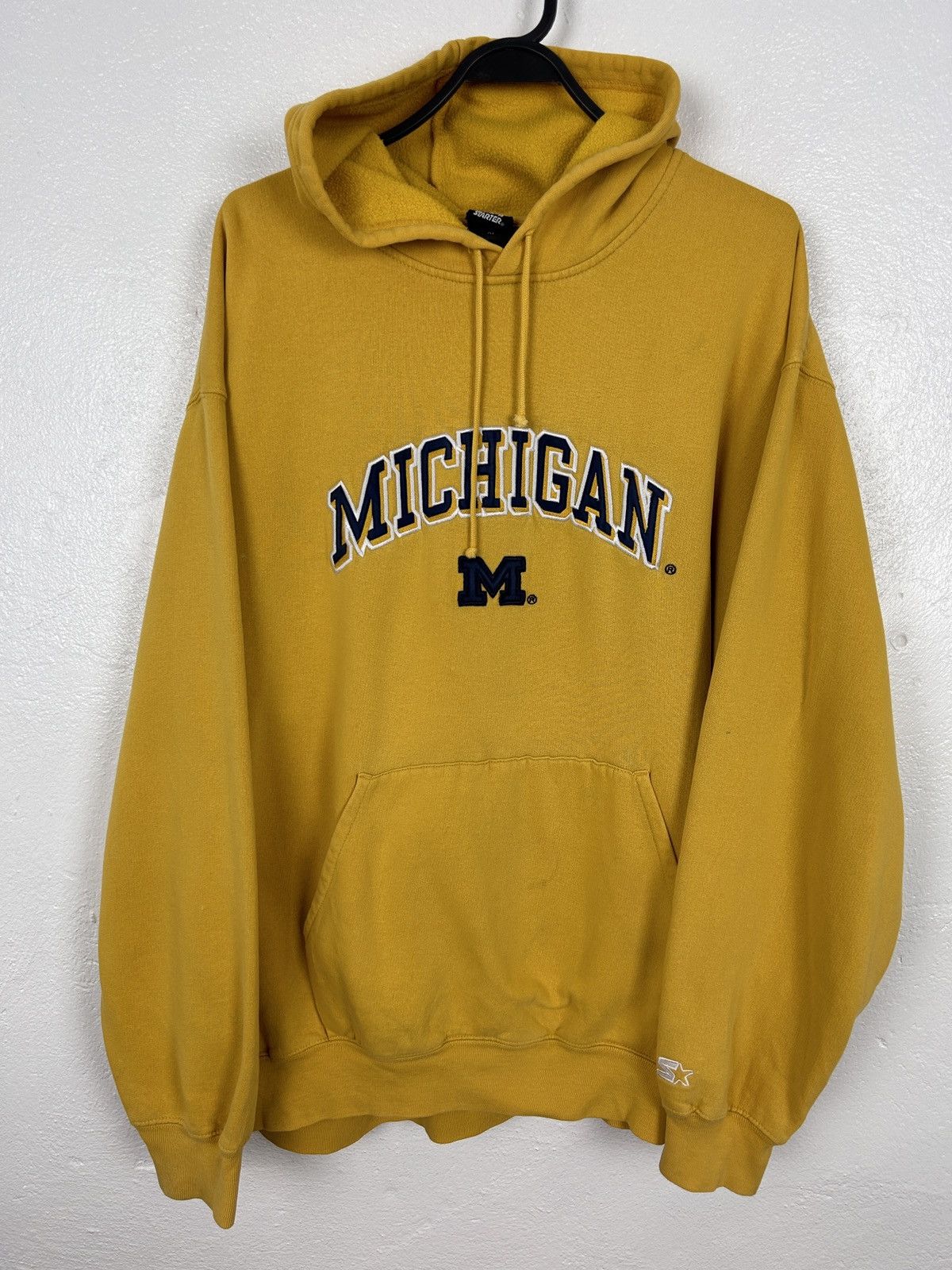 Starter Vintage Starter Michigan College University Center Hoodie Size US XL / EU 56 / 4 - 1 Thumbnail
