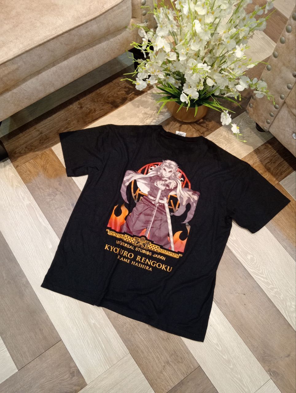 Universal Studios UNIVERSAL STUDIOS JAPAN X KYOJURO RENGOKU DEMON SLAYER TEES Size US L / EU 52-54 / 3 - 2 Thumbnail