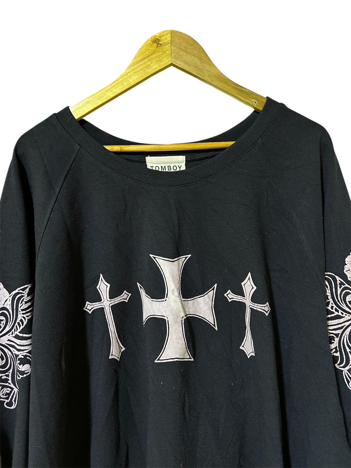 Beauty Beast × Japanese Brand 💥 RARE TOMBOY BIG CROSS CROPS SHIRT Size US XXL / EU 58 / 5 - 5 Thumbnail