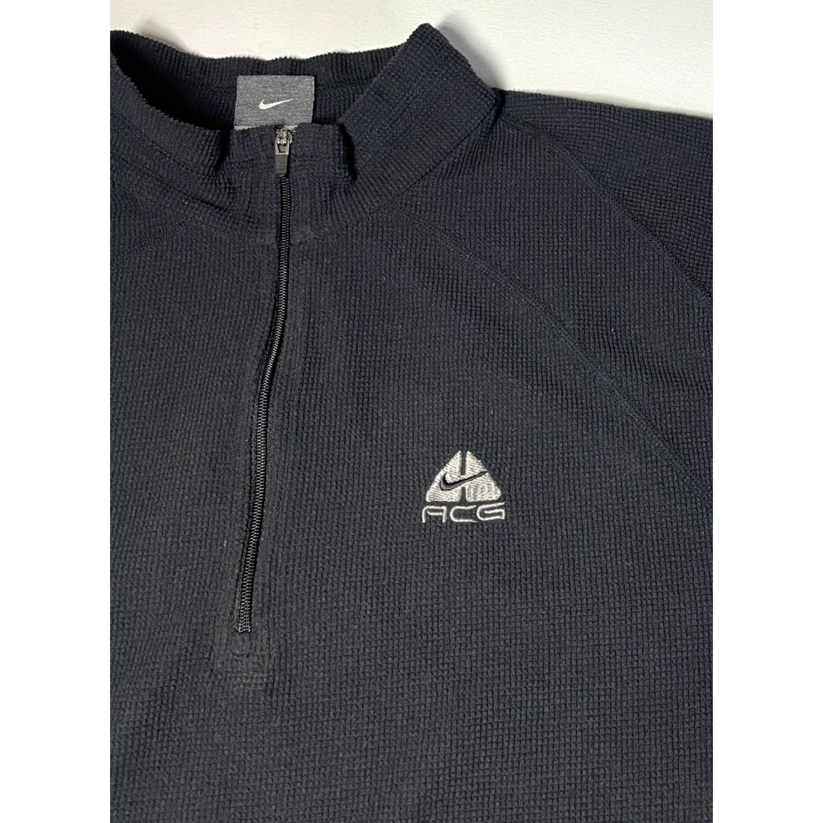 Nike VINTAGE Nike ACG Therma Fit 1/4 Zip Pullover Mens Large Black 100% Polyester Fleece Logo Winter Outdoor Activewear Size US L / EU 52-54 / 3 - 6 Thumbnail
