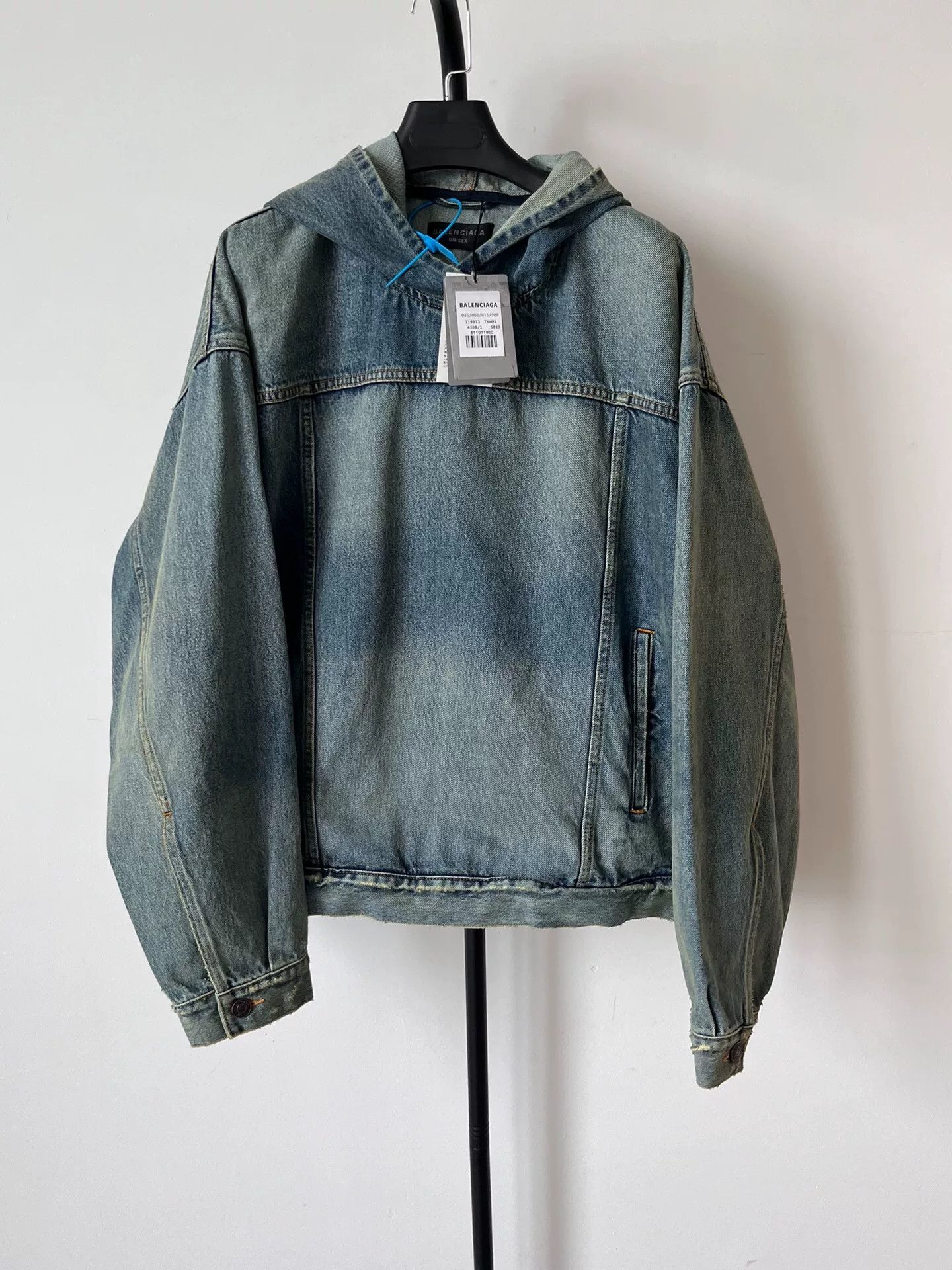 Balenciaga Balenciaga Men's Denim Long-Sleeve Hooded Jacket Size US S / EU 44-46 / 1 - 1 Thumbnail