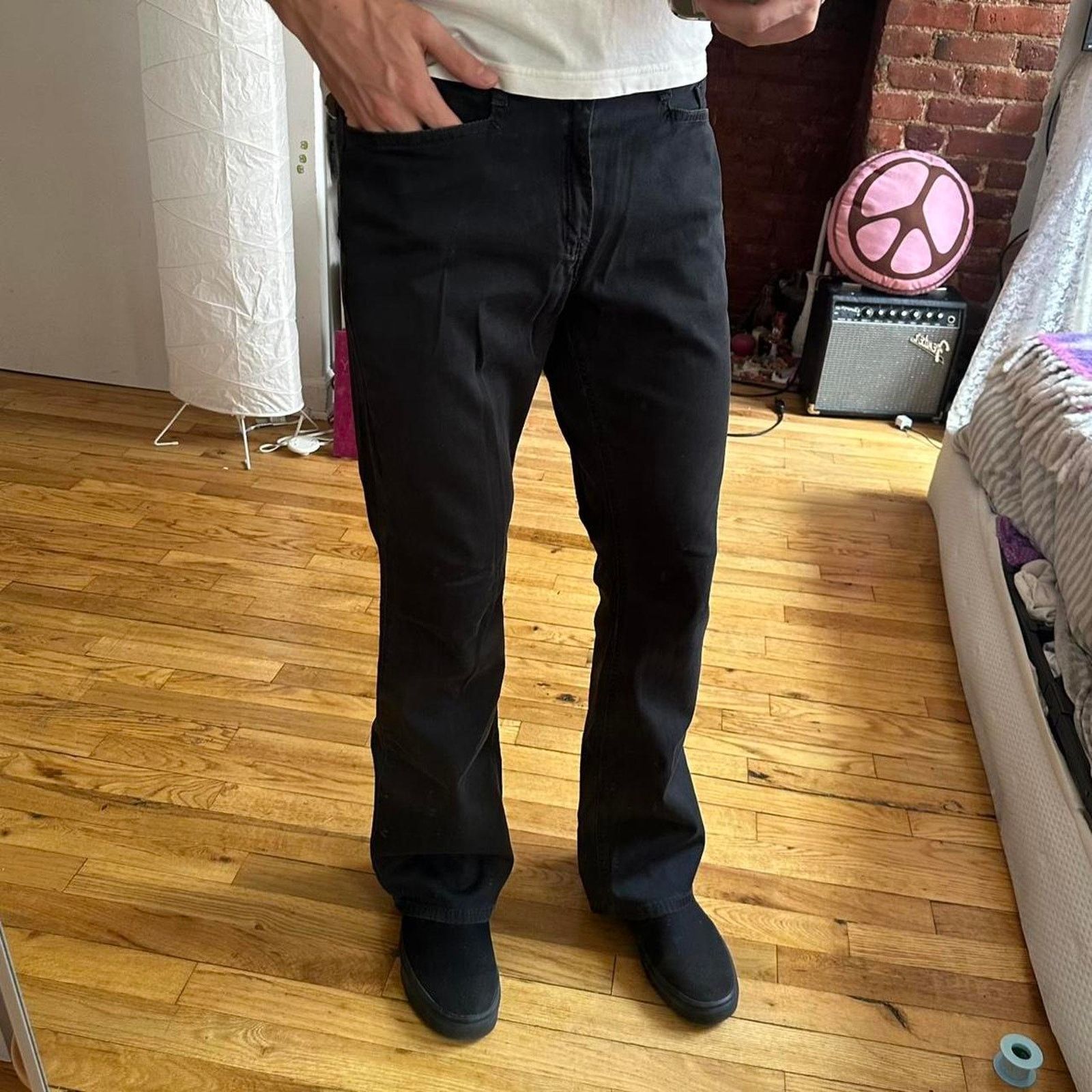 Levi's × Vintage Vintage 90s Y2K Black Low Rise Flare Levi’s Silvertab Pants Size 27" / US 4 / IT 40 - 8 Thumbnail