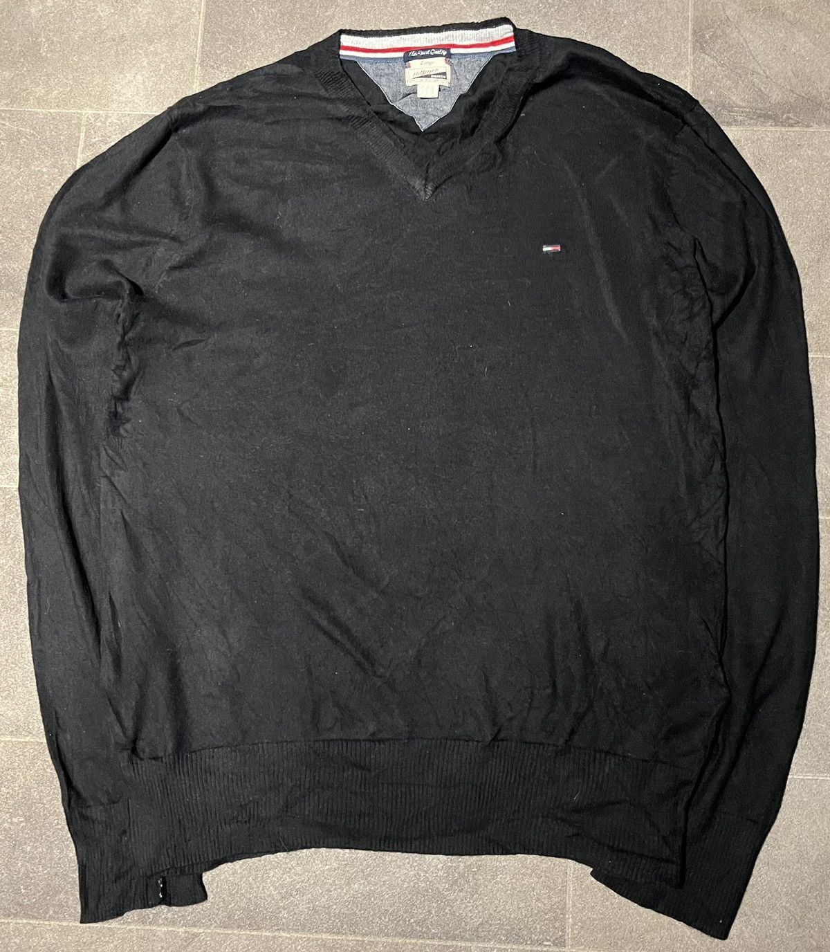 Tommy Hilfiger Black V-neck jumper Size US L / EU 52-54 / 3 - 1 Thumbnail