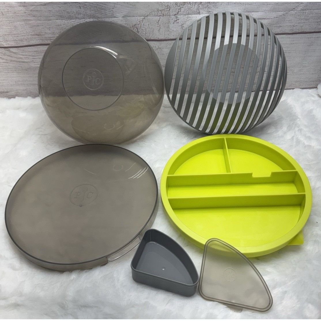 Other PAMPERED CHEF Salad Cutting Bowl Item #100086 Retired Disco Size ONE SIZE - 9 Thumbnail