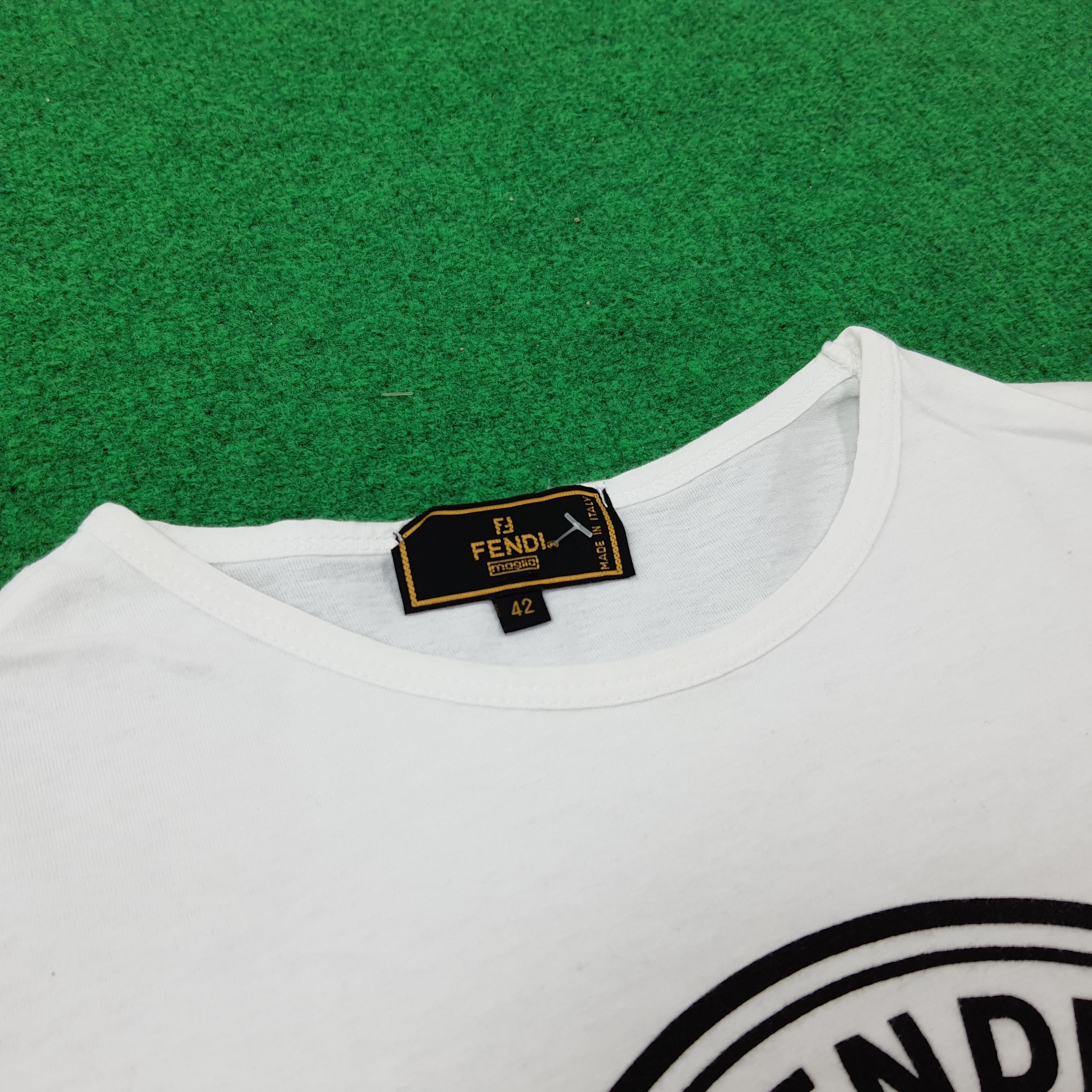 Fendi × Vintage Vintage Fendi Italian Designer Tshirt C219N43 Size US M / EU 48-50 / 2 - 4 Thumbnail
