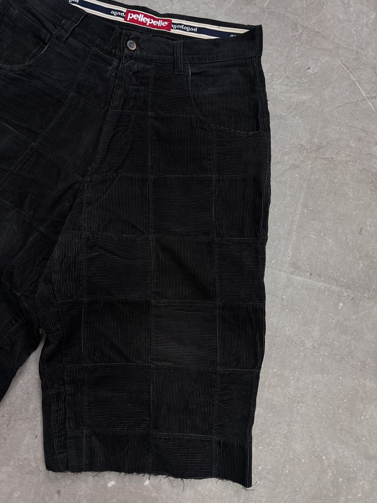 Pelle Pelle Retro Pelle Pelle wide rap shorts y2k hype coogi jeans Size US 34 / EU 50 - 7 Thumbnail