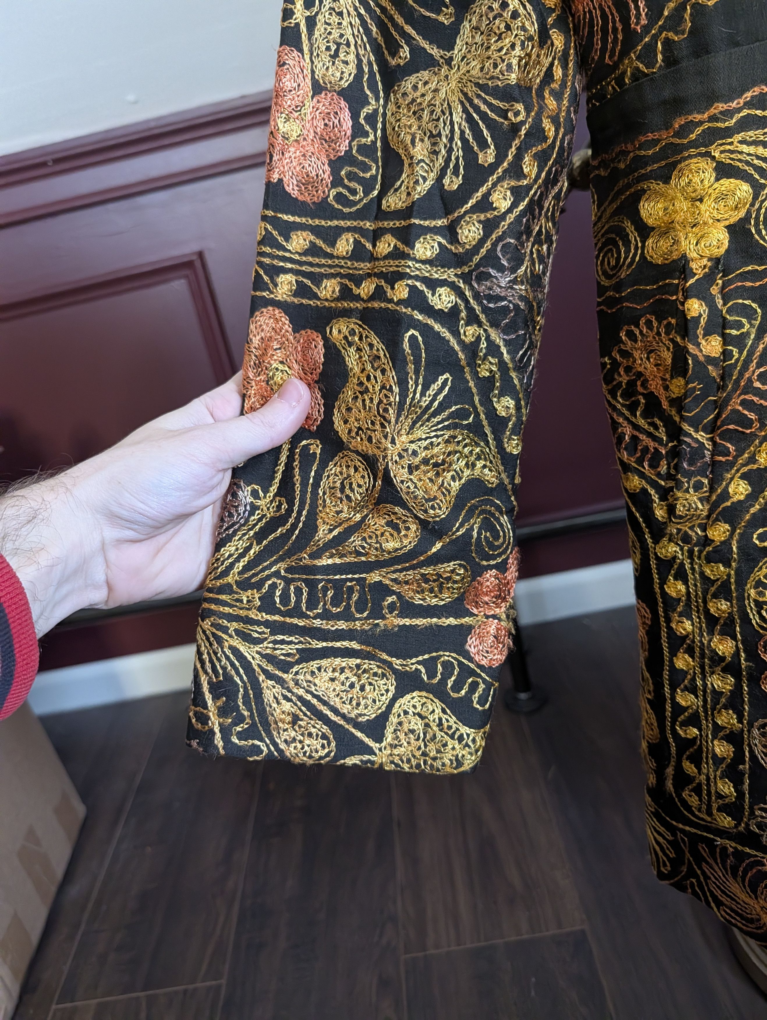 Handmade Uzbekistan handmade chain stitch floral button up jacket Size XL / US 12-14 / IT 48-50 - 4 Thumbnail