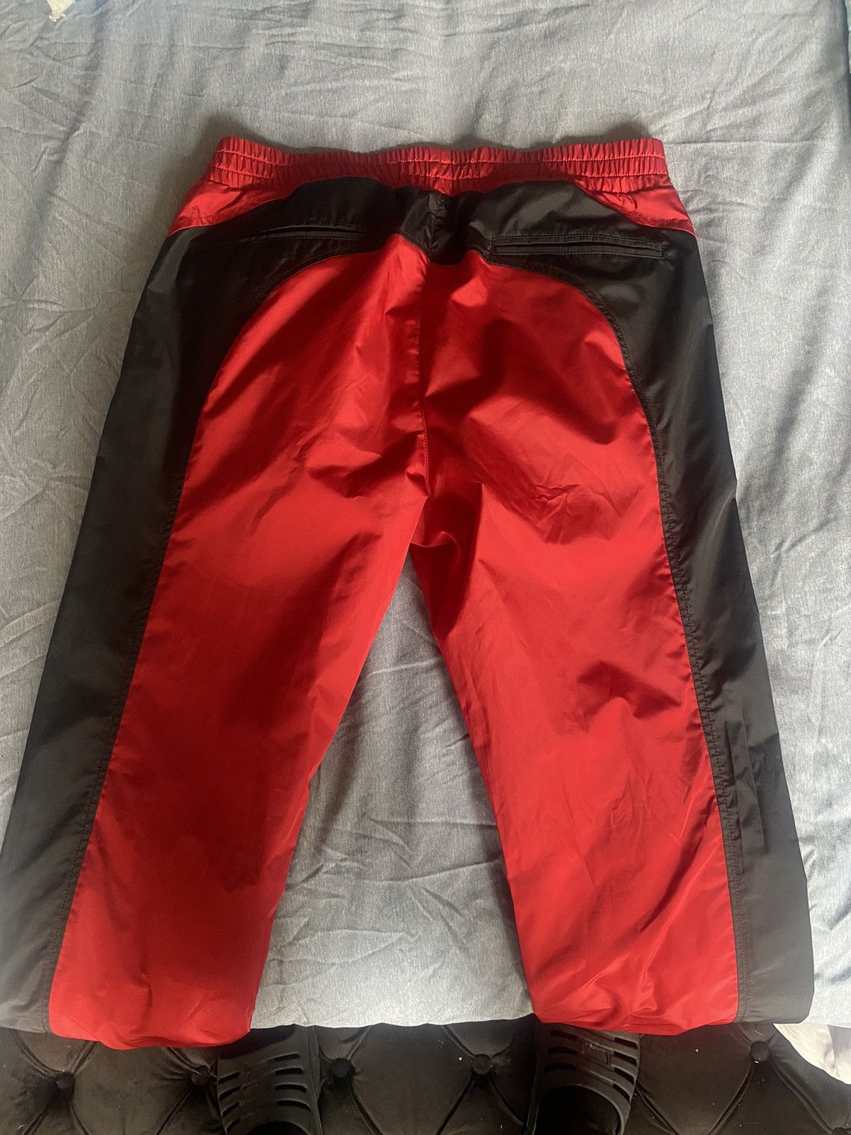 Versace Versace nylon pants Size US 32 / EU 48 - 2 Thumbnail