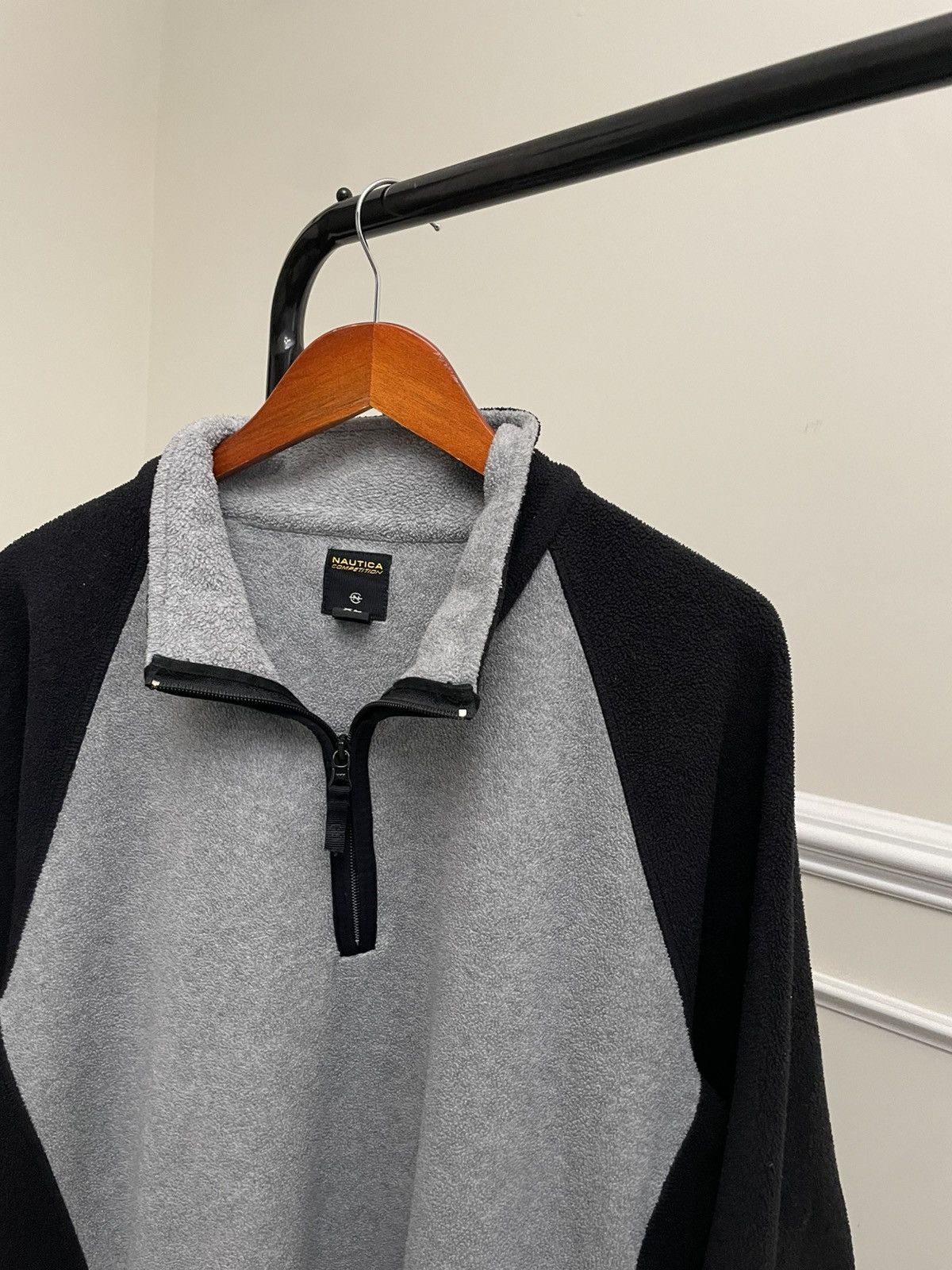 Vintage Vintage Y2K Nautica Black Fleece Sweatshirt Patagonia Size US XL / EU 56 / 4 - 2 Thumbnail