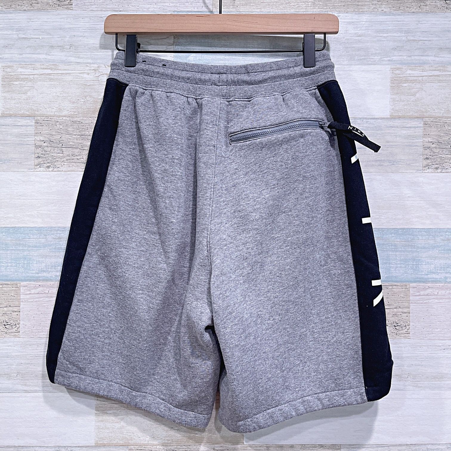 Nike Nike Air Fleece Sweat Shorts Gray Black Comfort Mens S Size US 30 / EU 46 - 4 Thumbnail