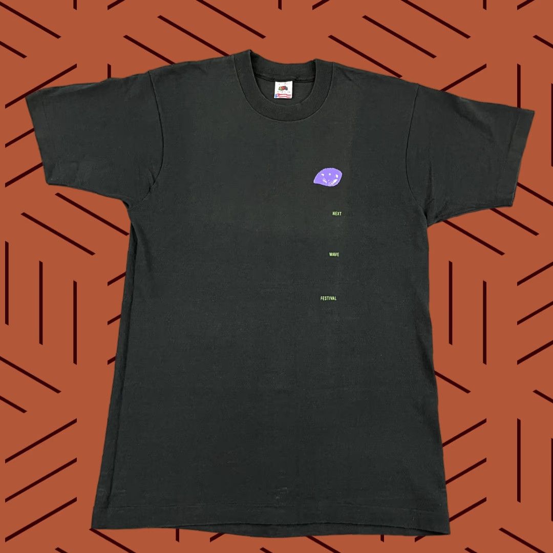 Fruit Of The Loom VINTAGE Fruit of the Loom Shirt Men Large Black 90s Art Music Next Wave Festival Philip Morris Graphic Print Crew Neck Short Sleeve T-Shirt Size US L / EU 52-54 / 3 - 1 Thumbnail