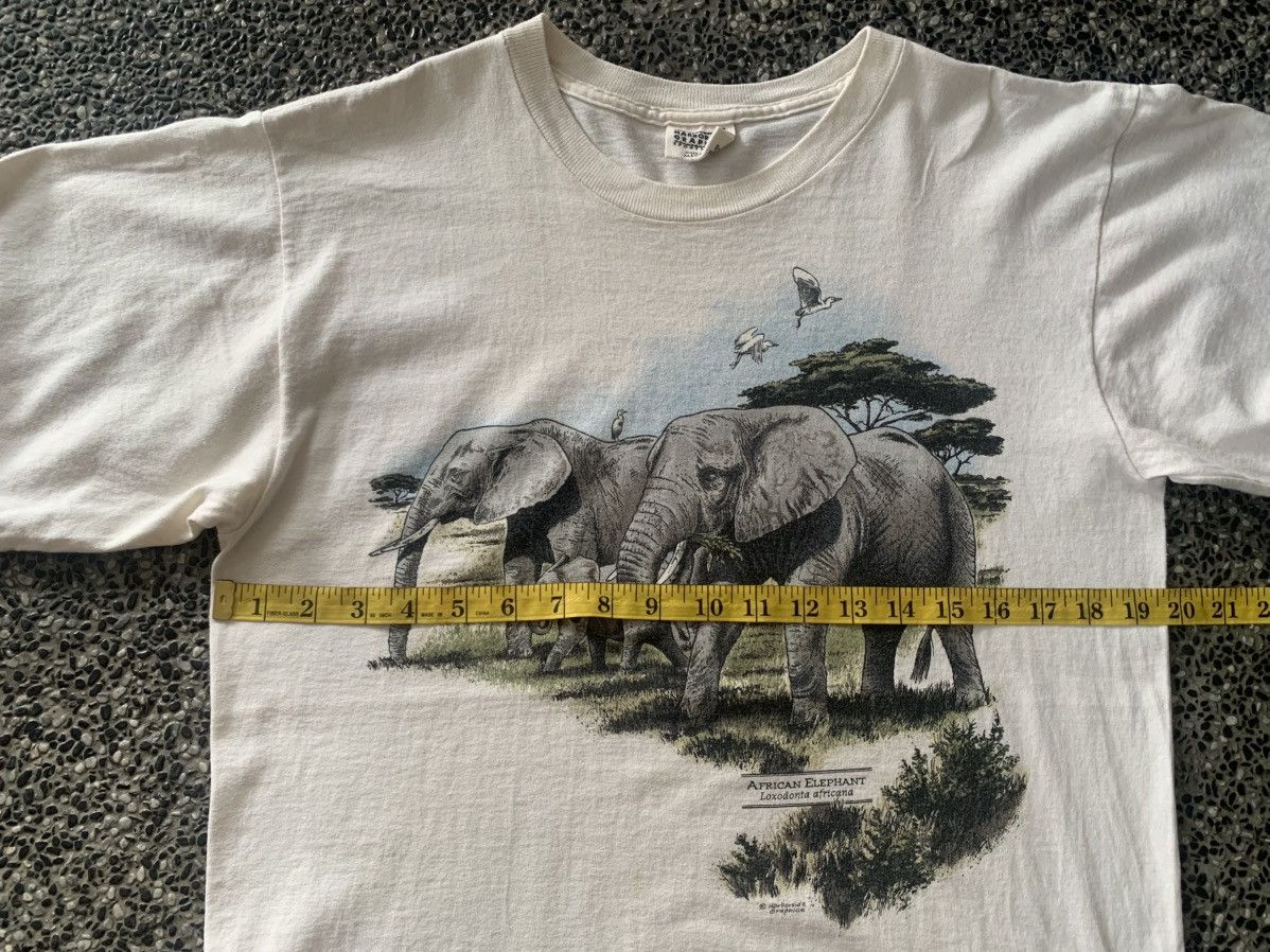 Habitat × Vintage Vintage 90s African Elephant Painting Graphics T shirt Size US M / EU 48-50 / 2 - 8 Thumbnail