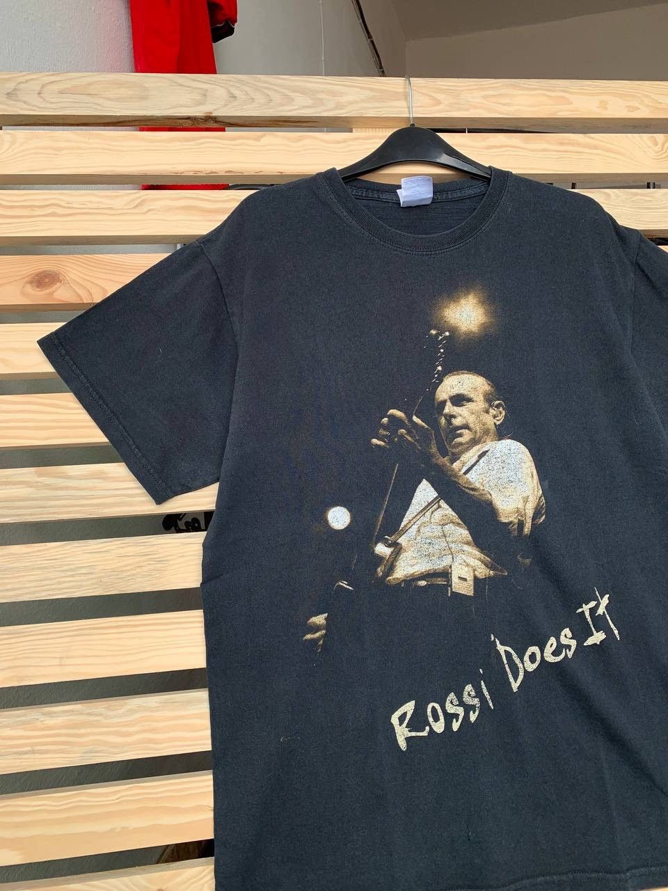 Band Tees × Vintage Vintage Status Quo Rossi Does It Faded T- Shirt Size US M / EU 48-50 / 2 - 2 Thumbnail
