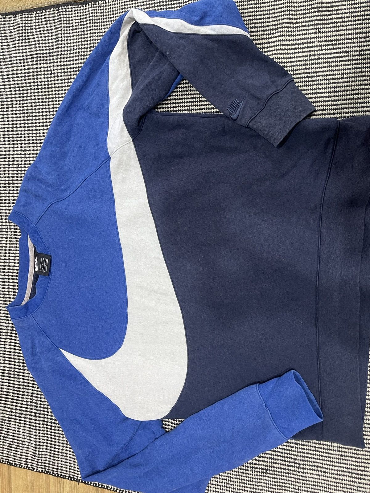 Nike Nike big swoosh Size US M / EU 48-50 / 2 - 2 Thumbnail