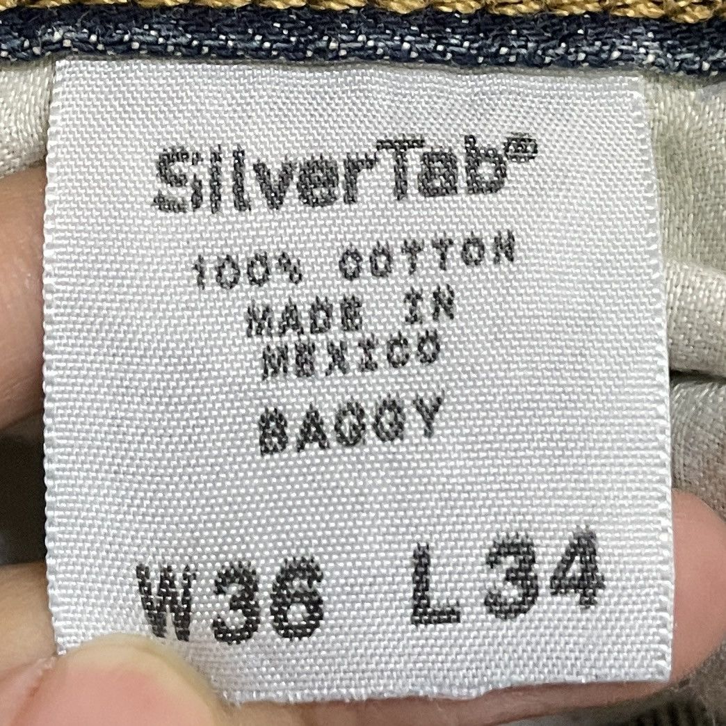 Levi's × Vintage Very Rare Vintage Brand Levis SilverTab Baggy Jeans 2000s Size US 36 / EU 52 - 13 Thumbnail