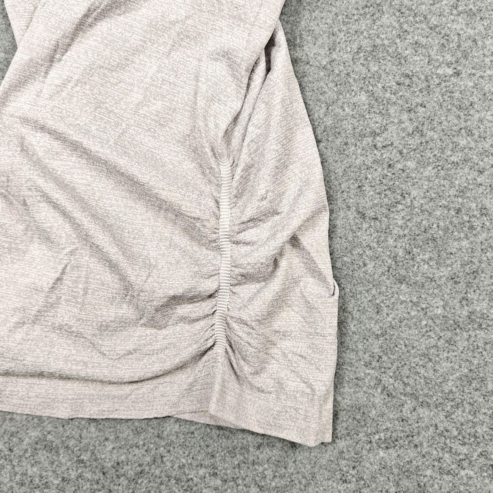 Athleta VINTAGE Athleta Tank Top Womens XS Gray Racerback Ruched Side Athletic Yoga Workout Size XS / US 0-2 / IT 36-38 - 3 Thumbnail