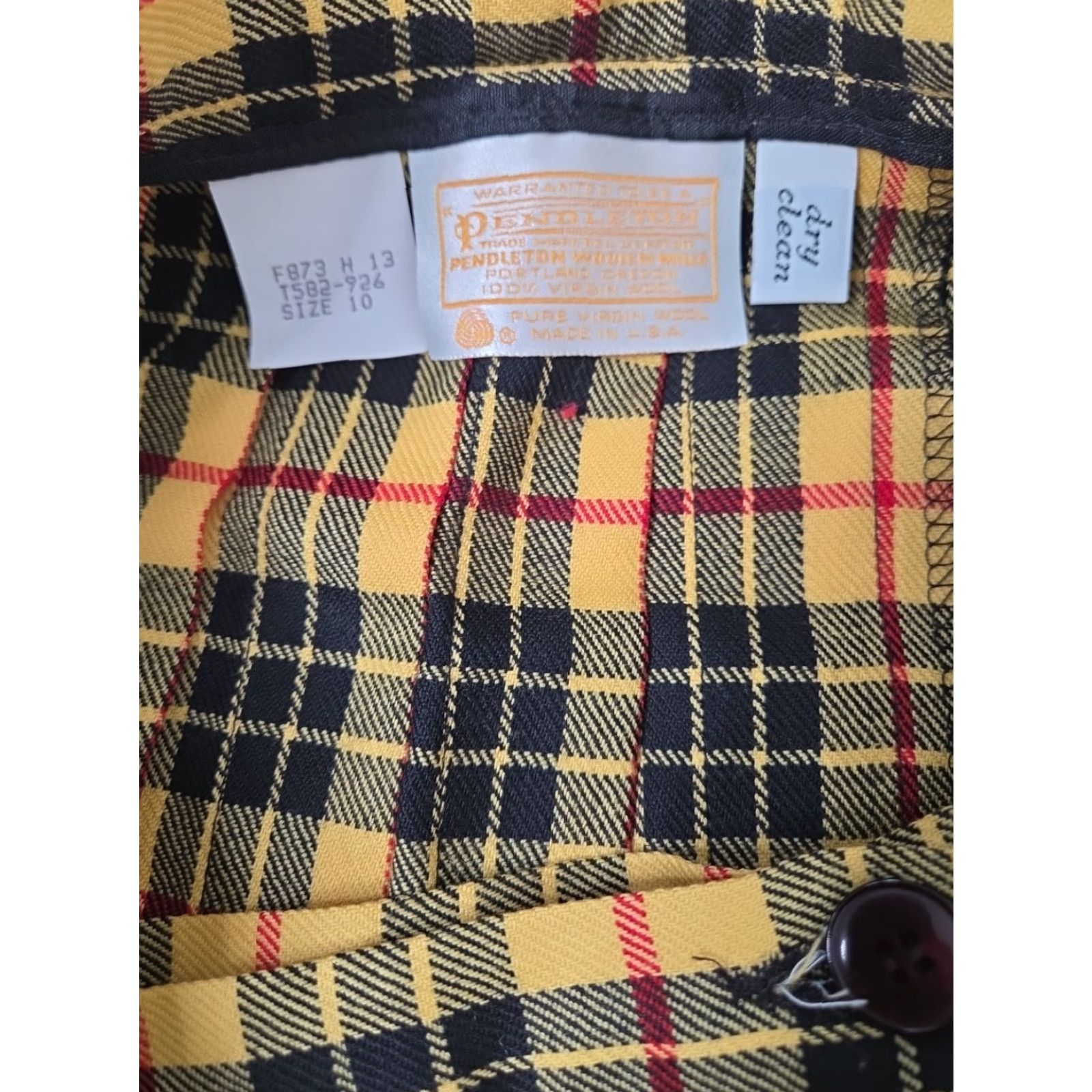 Pendleton Vintage Pendleton Wool Yellow Skirt Plaid Wrap Sz 10 28" User: Vintage Pendleton Wool Yellow Plaid Skirt Wrap Sz 10 28" Size 32" / US 10 / IT 46 - 3 Thumbnail