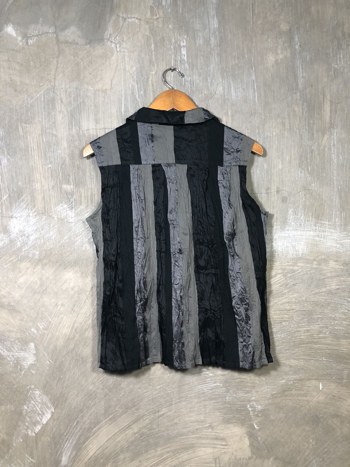 Issey Miyake Issey Miyake Half Button Up Shirt Size US M / EU 48-50 / 2 - 7 Thumbnail