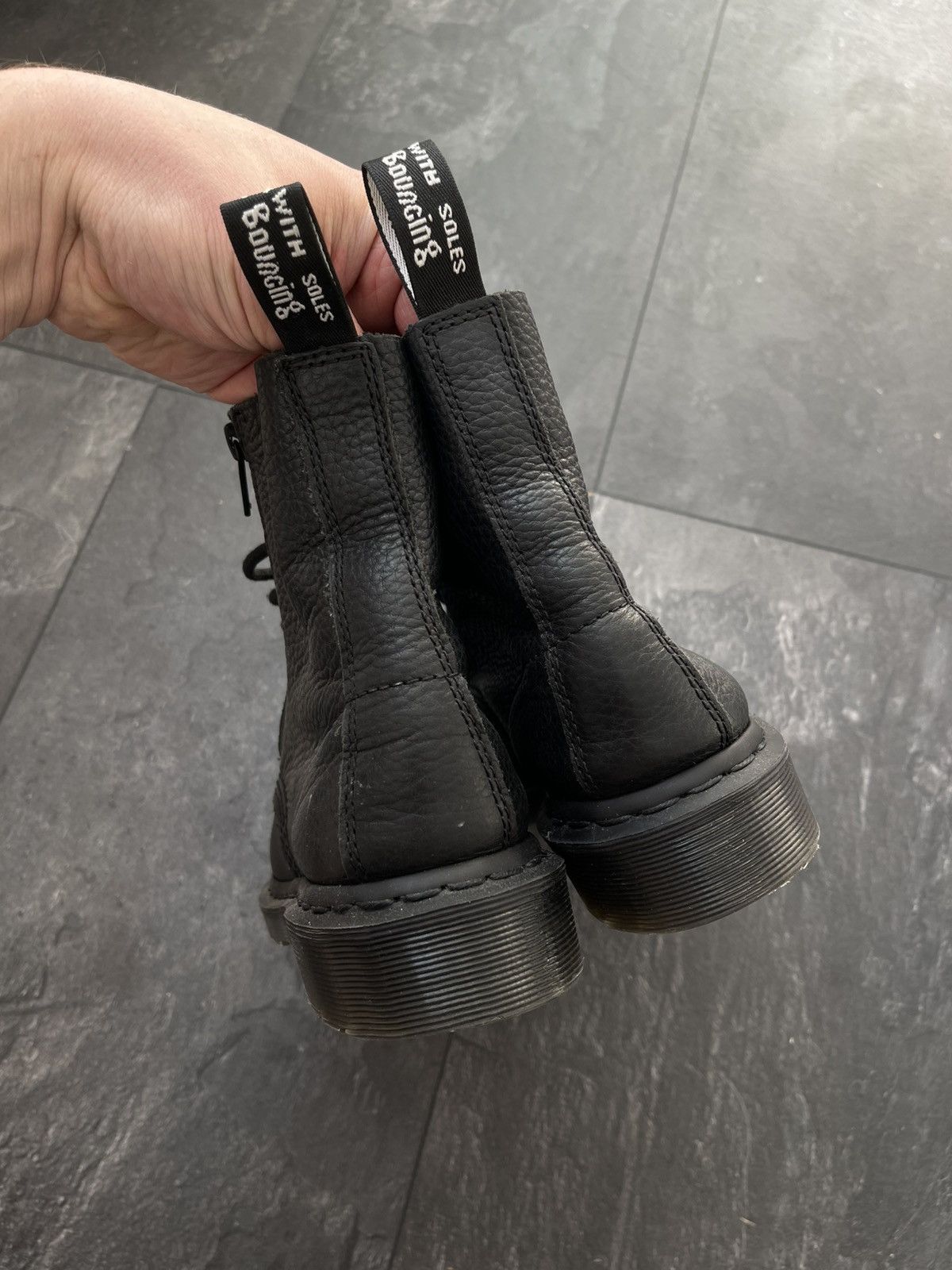 Dr. Martens Dr. Martens 1460 boots shoes size 39 Size US 6 / IT 36 - 11 Thumbnail