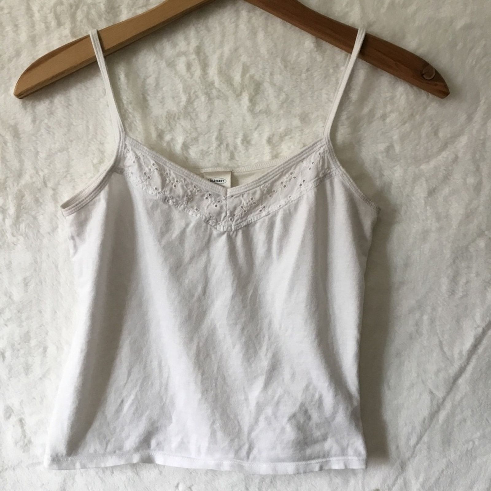Old Navy Old Navy White Embroidered Camisole Size S / US 4 / IT 40 - 1 Thumbnail