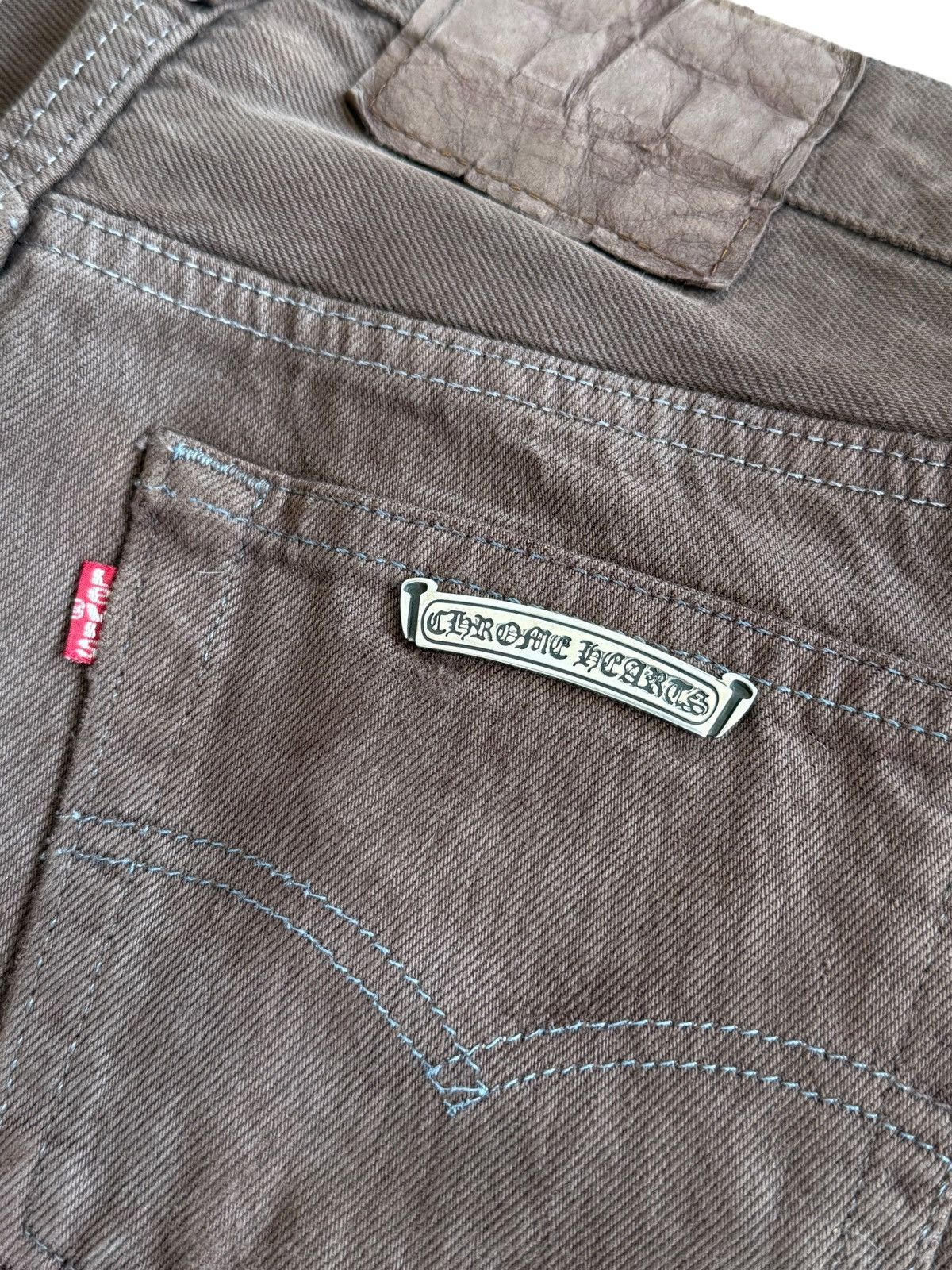 Chrome Hearts × Levi's OFFSET Personal Chrome Hearts Brown Levi’s Cross Patch Jeans Size US 29 - 15 Thumbnail