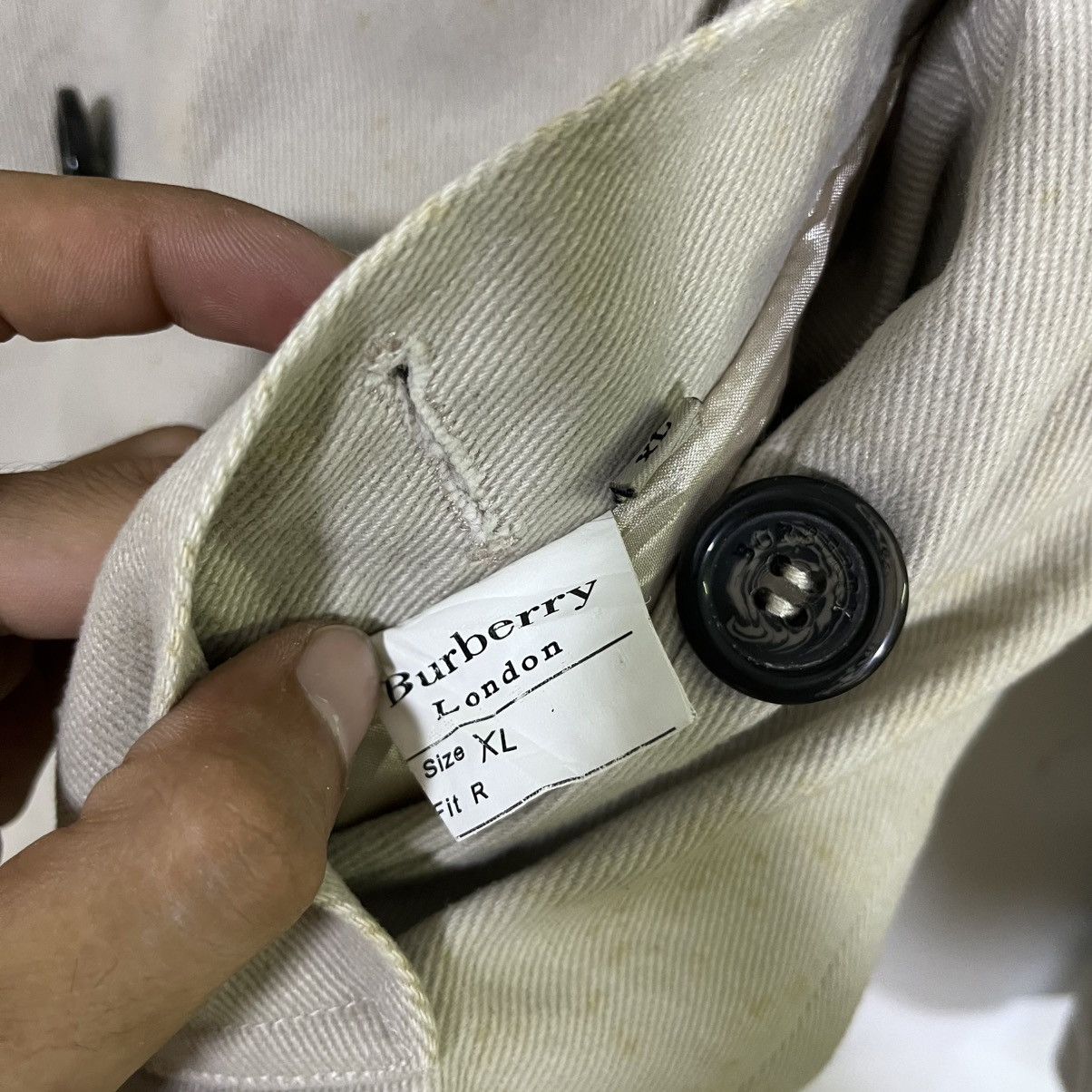 Burberry BURBERRY ENGLAND DOUBLE BREASTED JACKET/COAT Size XL / US 12-14 / IT 48-50 - 6 Thumbnail