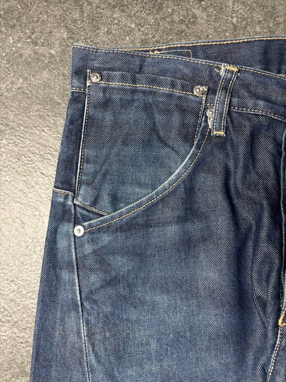 Levi's 2000s Levi's Engineered Twisted Jeans Size US 30 / EU 46 - 3 Thumbnail