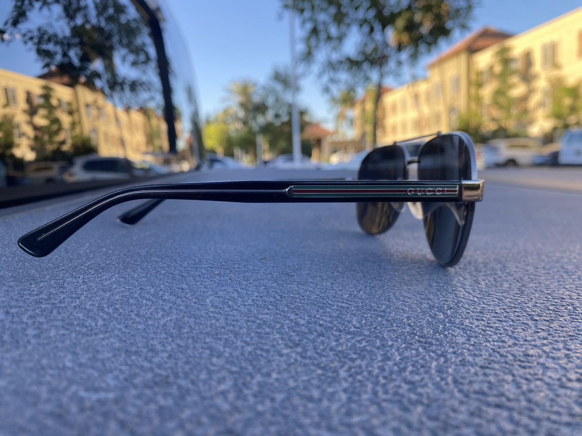 Gucci Gucci GG0528S sunglasses Size 32 - 4 Thumbnail