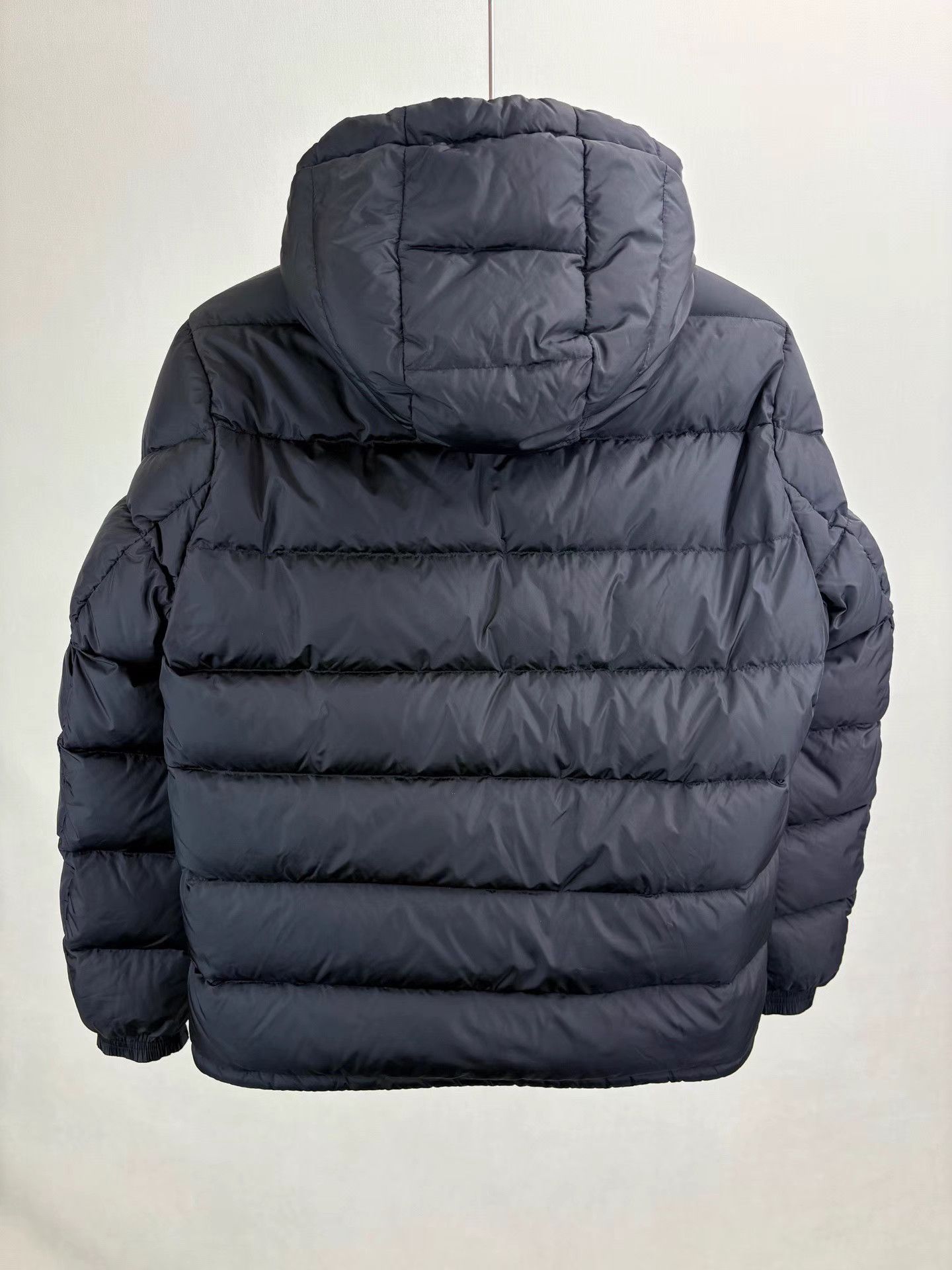 Moncler MONCLER AITON Embroidered Down Jacket Size US S / EU 44-46 / 1 - 2 Thumbnail