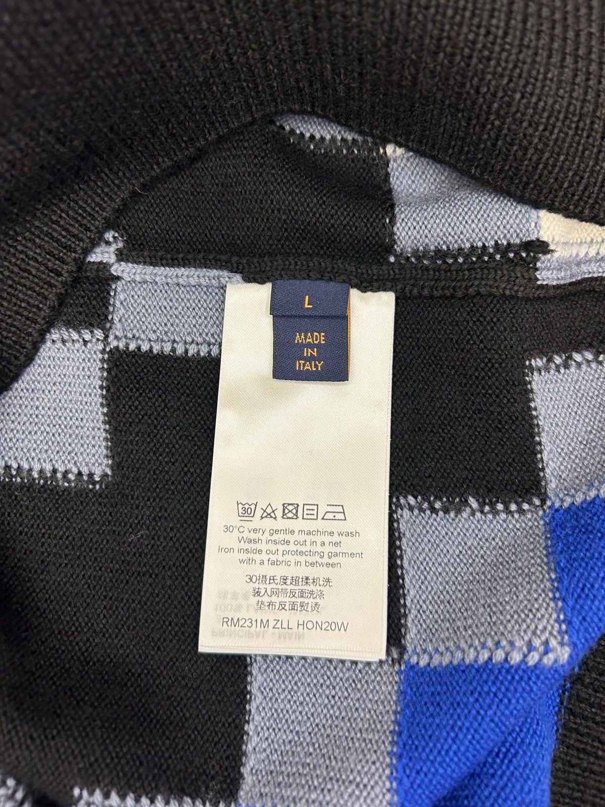 Louis Vuitton LOUIS VUITTON LV FAIR ISLE MACRO KNIT SWEATER Size US L / EU 52-54 / 3 - 4 Thumbnail