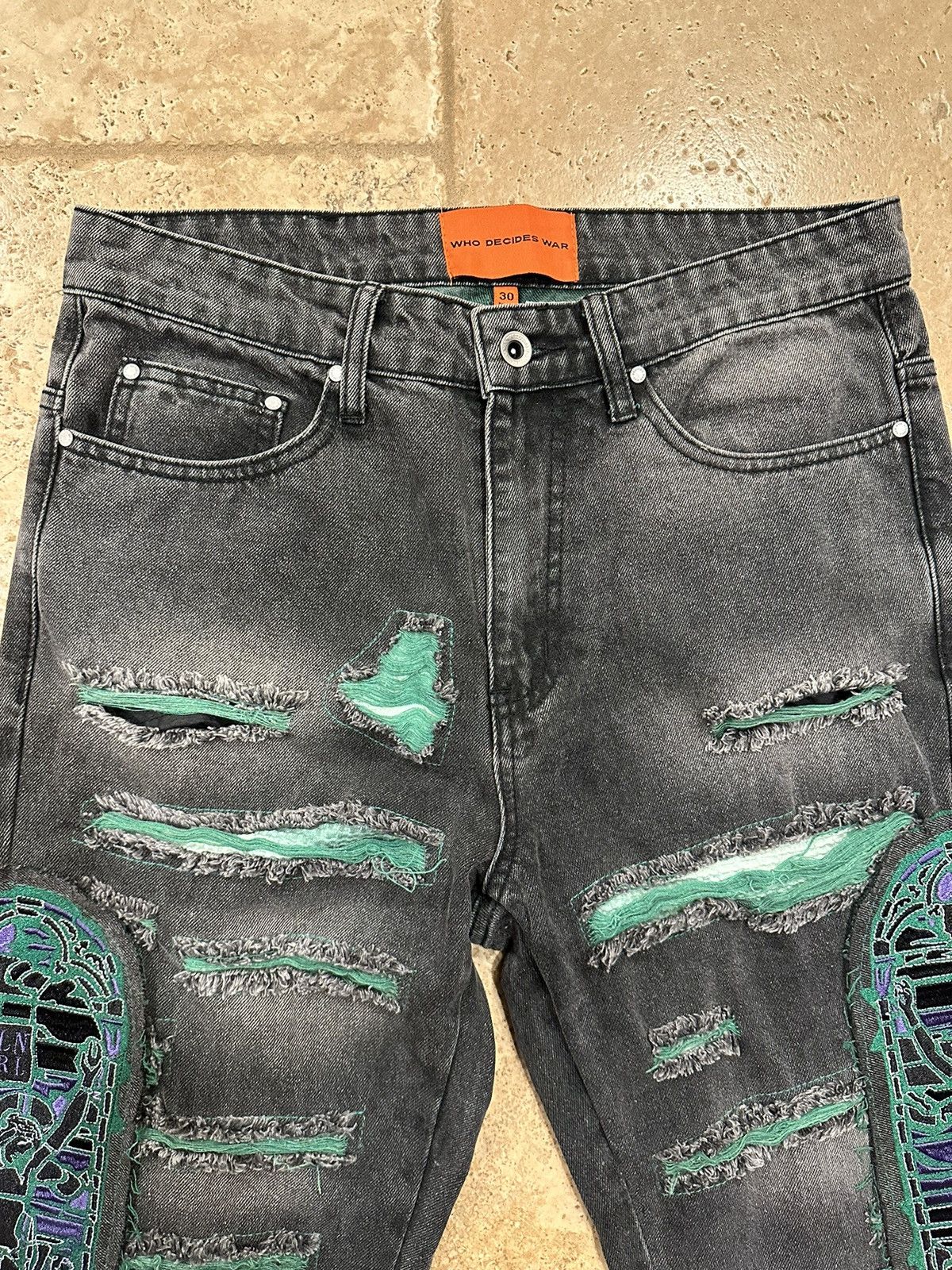 Who Decides War Who Decides War WDW Catherdral Patch Fusion Flare Denim Size US 30 / EU 46 - 6 Thumbnail