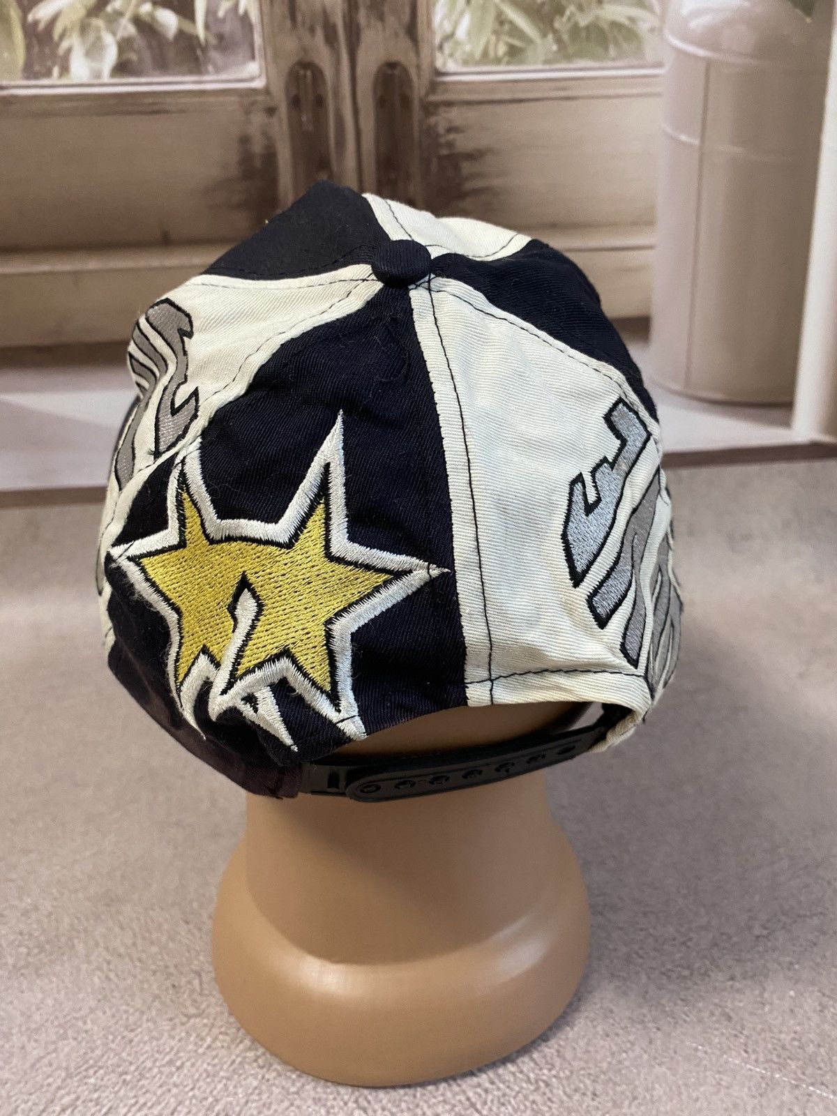 Japanese Brand × Vintage Champion Juventus Soccer vintage faded cap hat y2k Size ONE SIZE - 3 Thumbnail